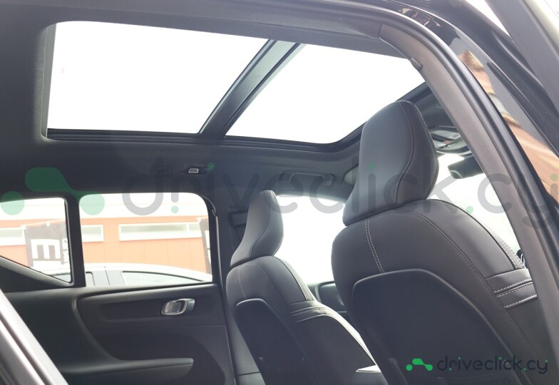 Volvo EX30 Black