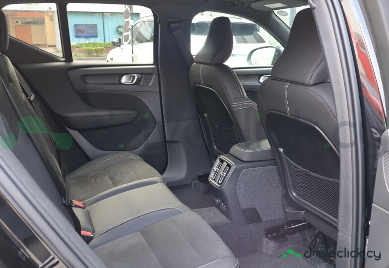 Volvo EX30 Black