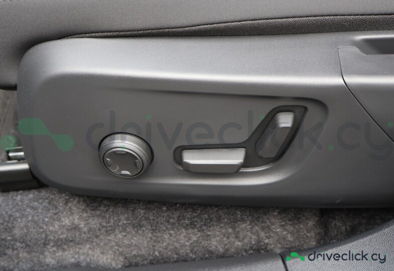 Volvo EX30 Black