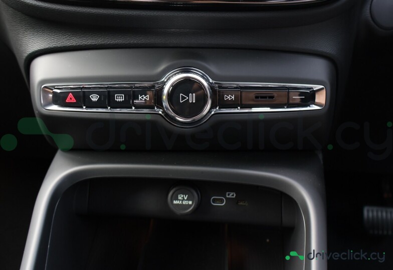 Volvo EX30 Black