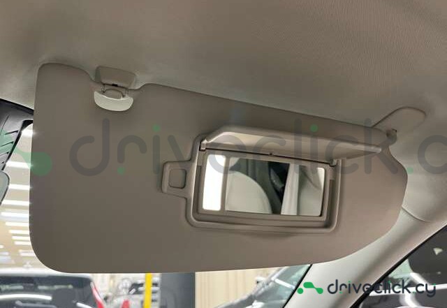 Volvo V60 White