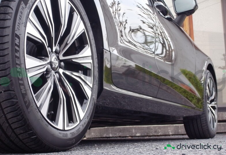 Volvo S60 Black