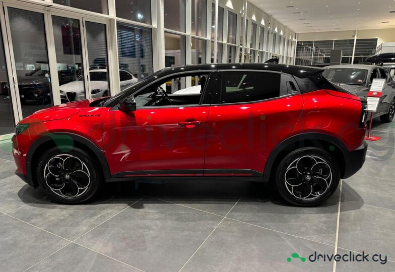 Alfa Romeo Junior Red