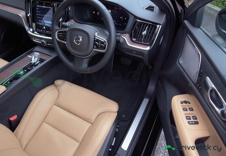 Volvo S60 Black
