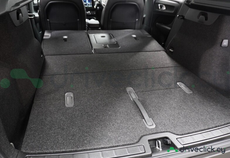Volvo XC40 Grey