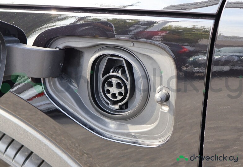 Volvo EX30 Black