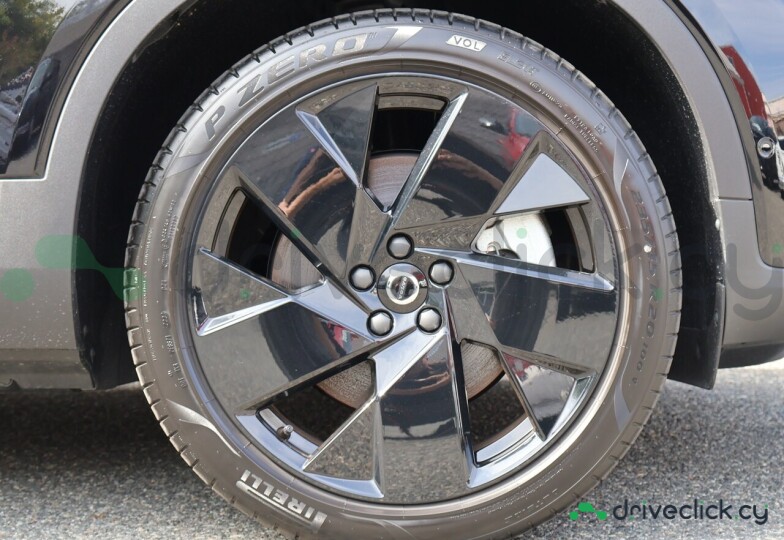 Volvo EX30 Black