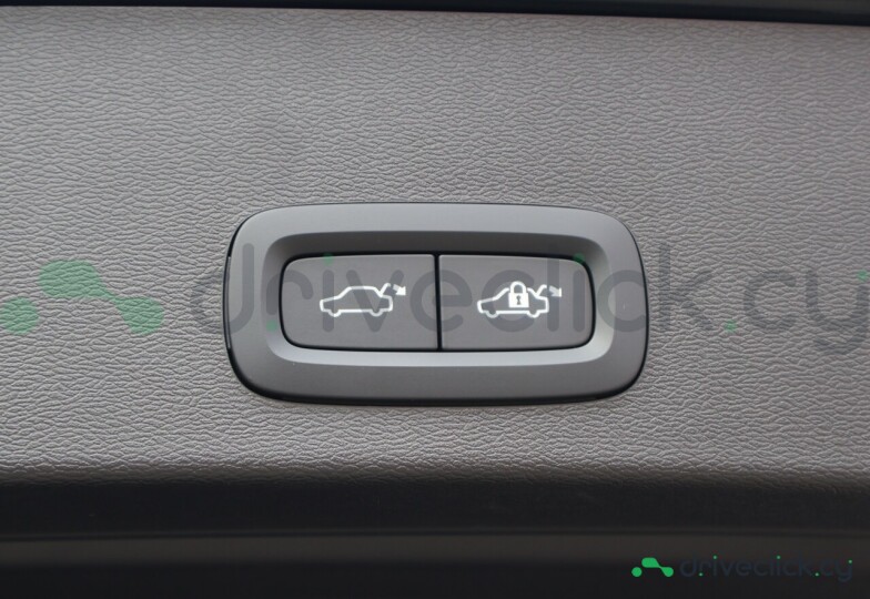 Volvo EX30 Black