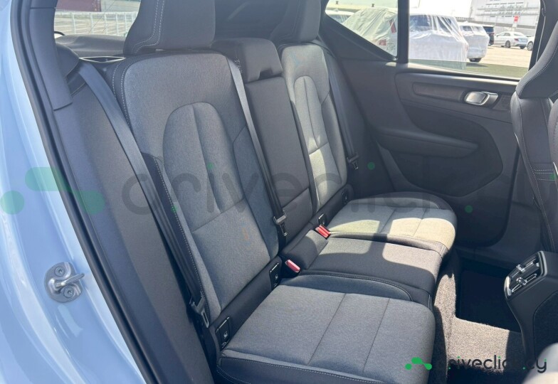 Volvo XC40 Blue