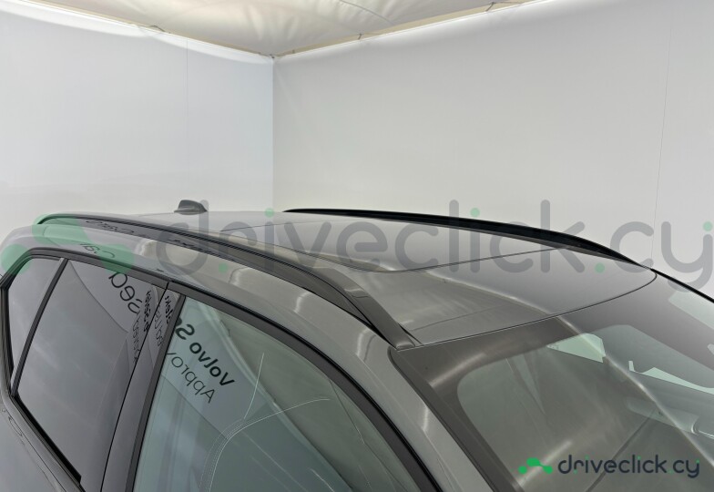 Volvo XC40 Green