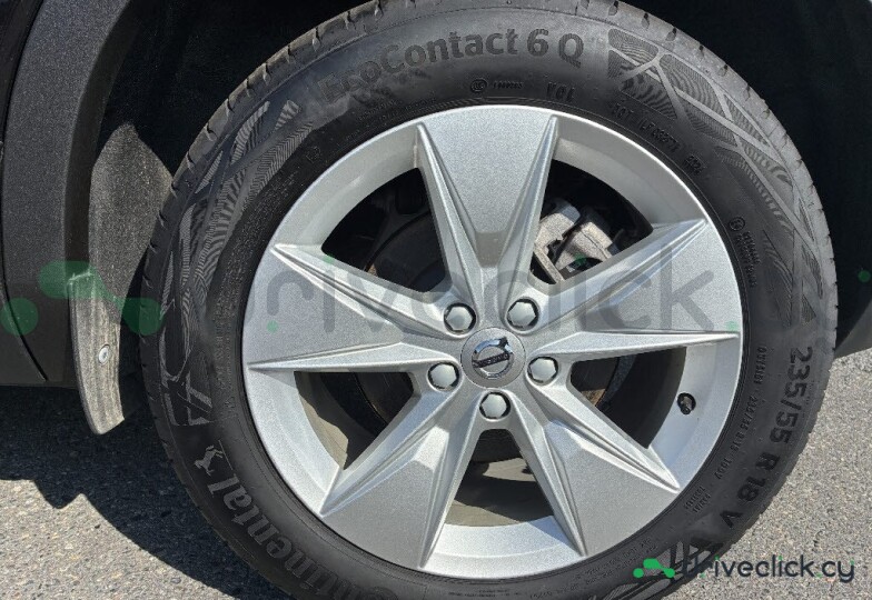 Volvo XC40 Black
