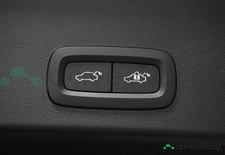 Volvo XC40 Green