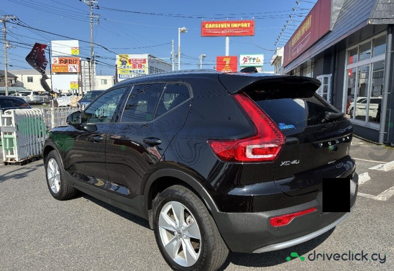Volvo XC40 Black