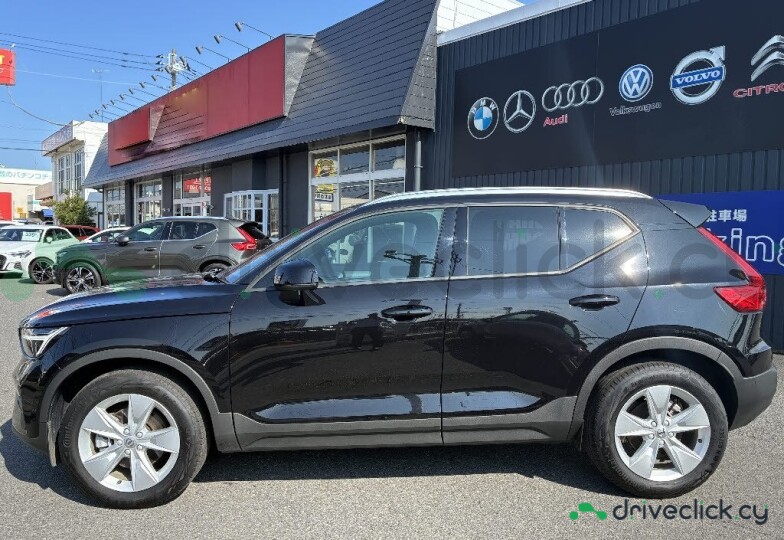 Volvo XC40 Black