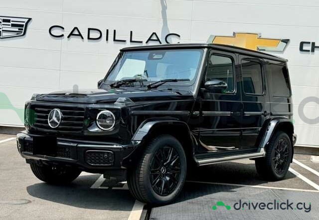 Mercedes G-class Black