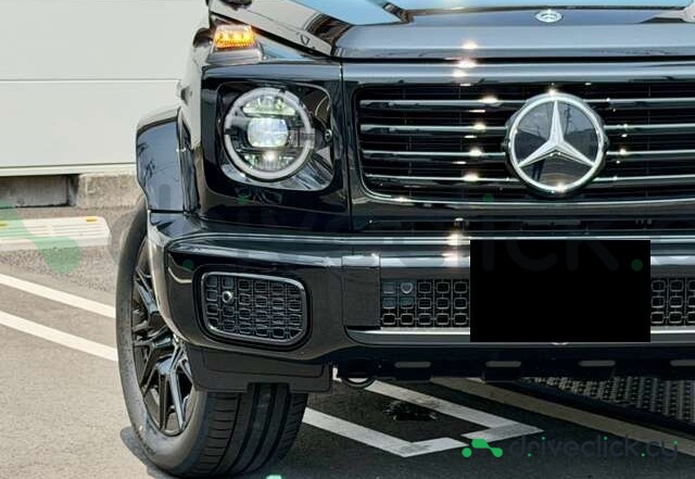 Mercedes G-class Black