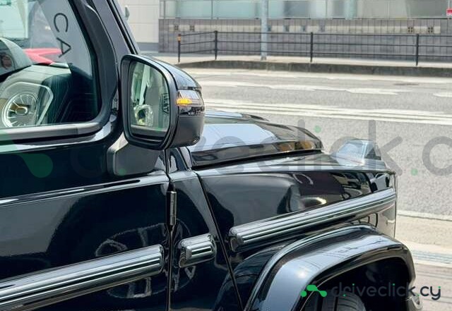 Mercedes G-class Black