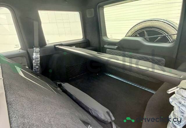 Mercedes G-class Black