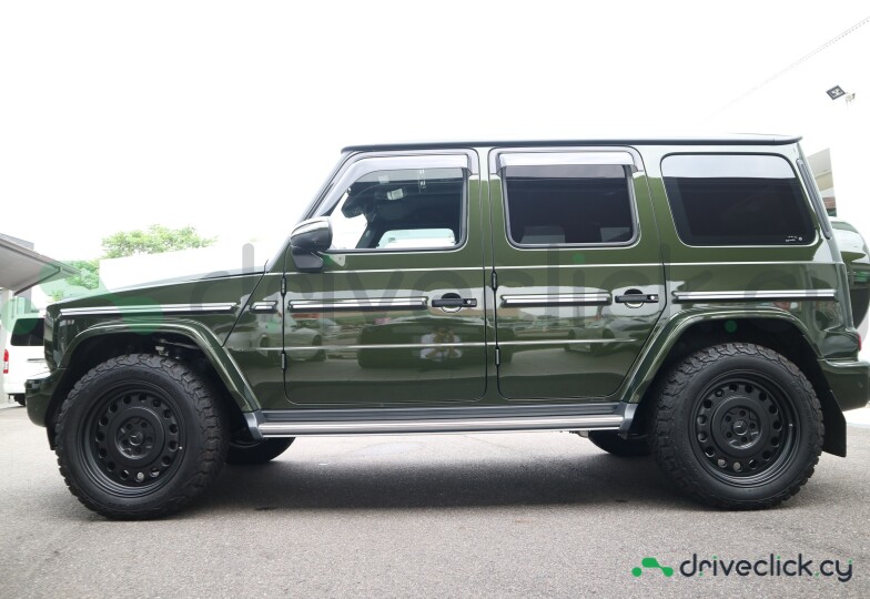 Mercedes G-class Green