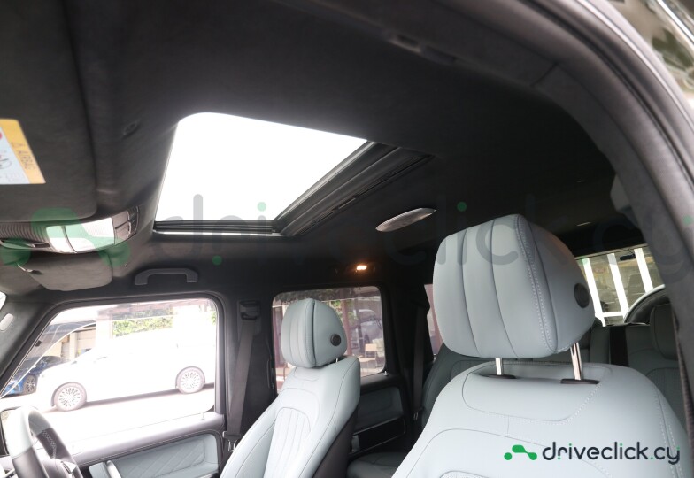 Mercedes G-class Green