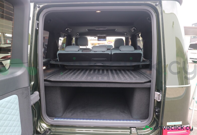 Mercedes G-class Green
