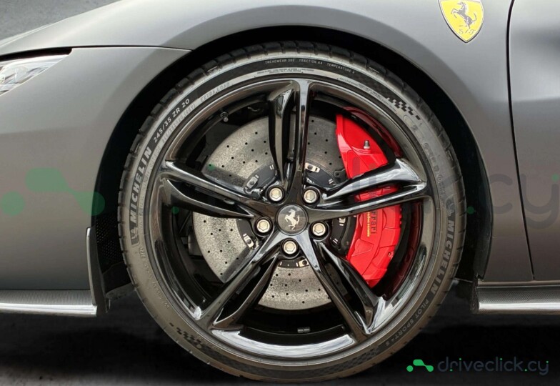 Ferrari 296 Black