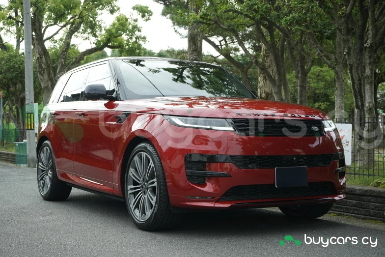 Land Rover Range Rover Sport Красный