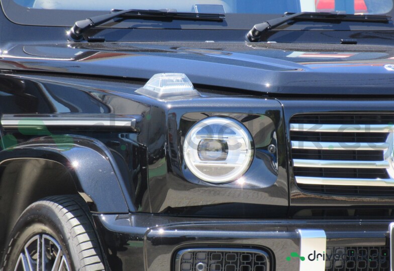 Mercedes G-class Black