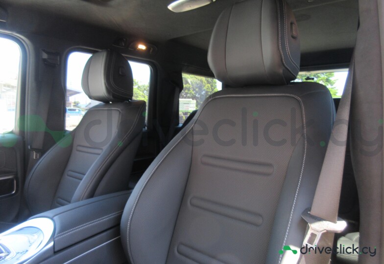 Mercedes G-class Black