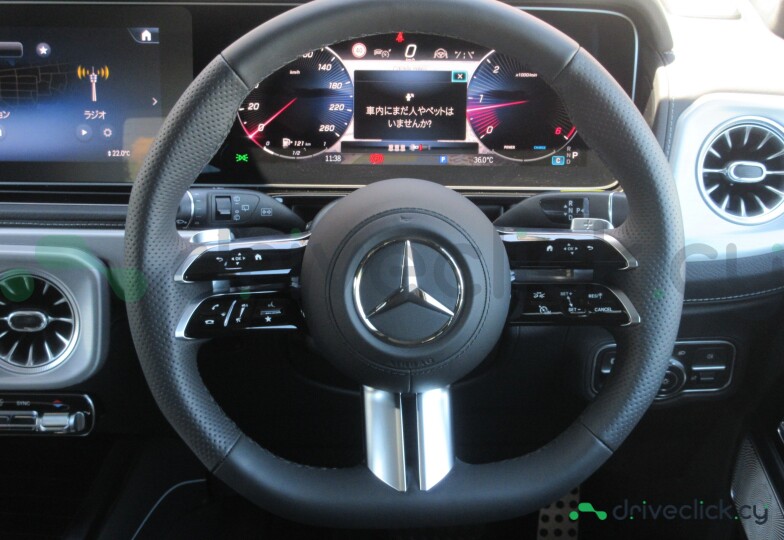 Mercedes G-class Black