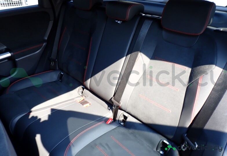Mercedes B-class Black