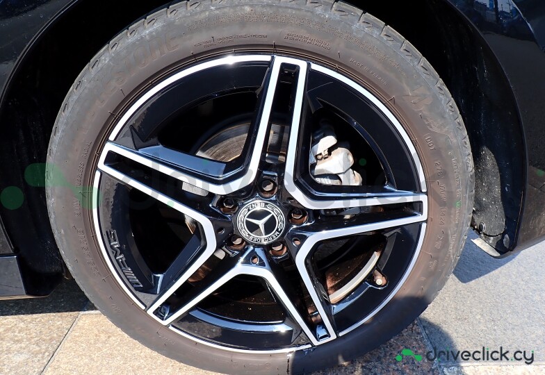 Mercedes B-class Black