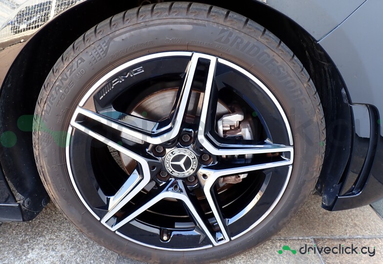 Mercedes B-class Black