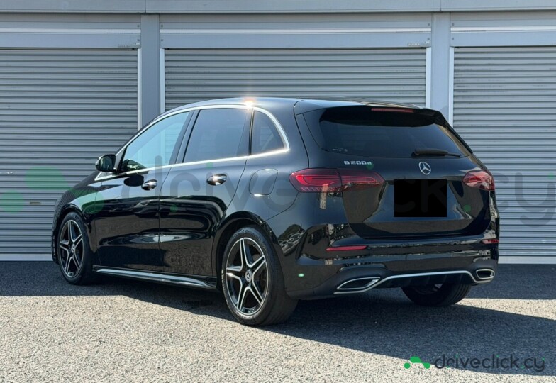 Mercedes B-class Black