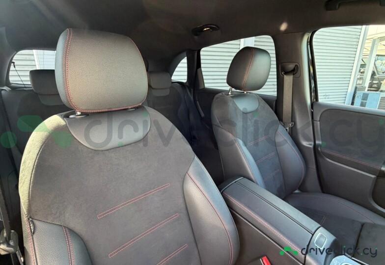 Mercedes B-class Black