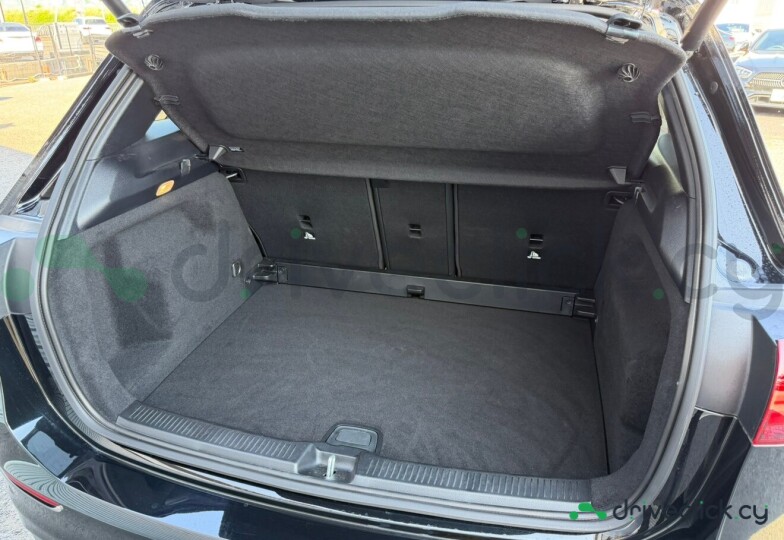 Mercedes B-class Black