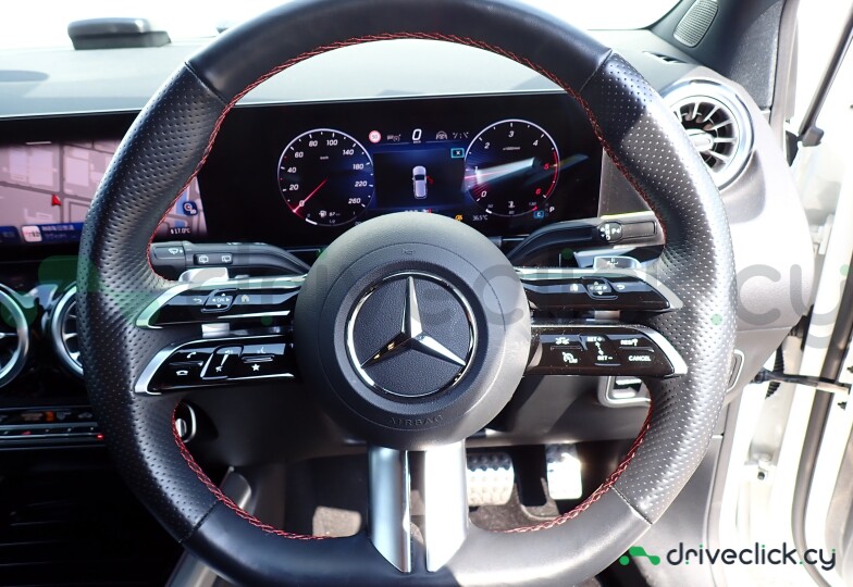 Mercedes B-class White