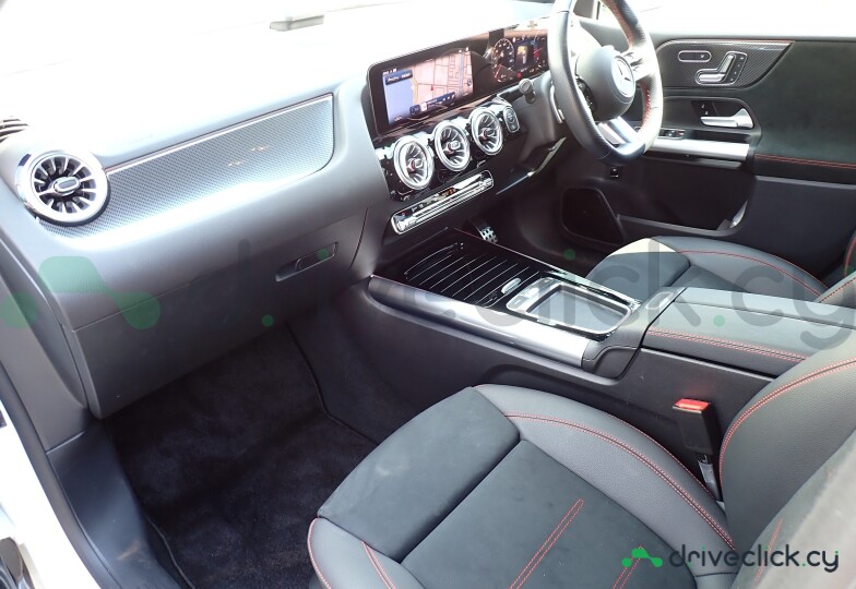 Mercedes B-class White