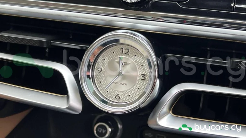 Bentley Flying Spur Бежевый