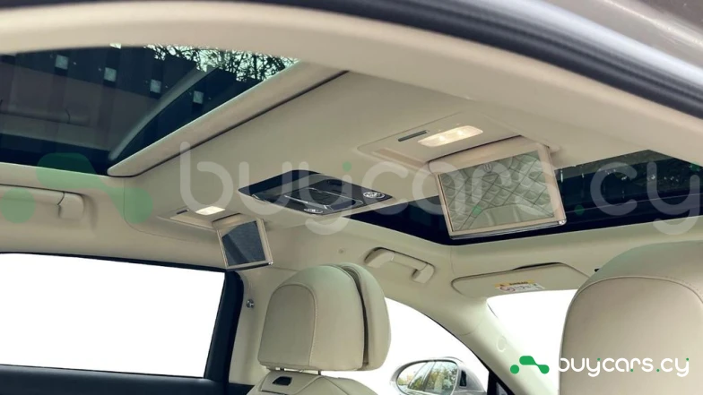 Bentley Flying Spur Бежевый