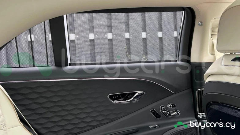 Bentley Flying Spur Бежевый