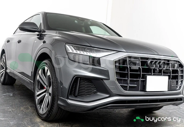 Audi Q8 Grey