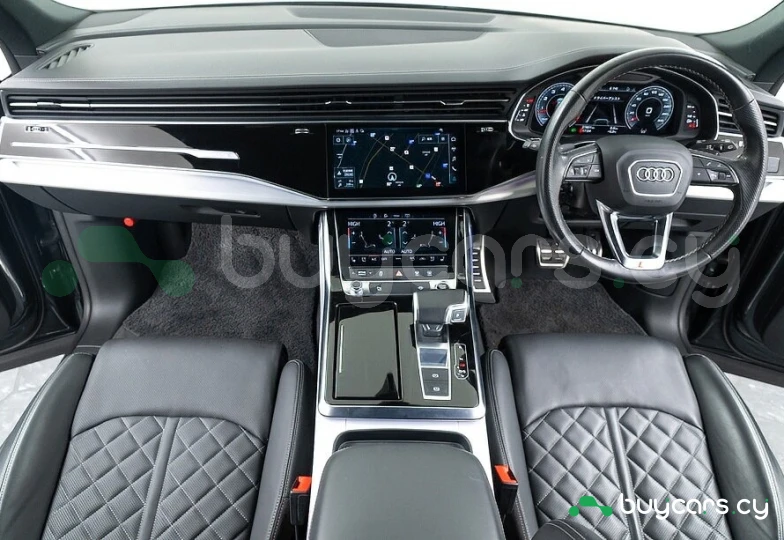 Audi Q8 Grey