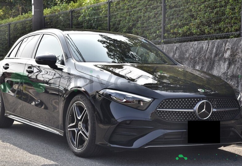 Mercedes A-class Black