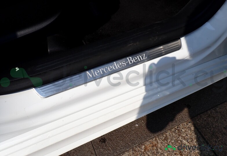 Mercedes B-class White