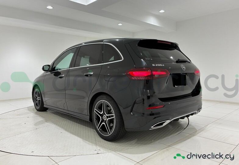 Mercedes B-class Black