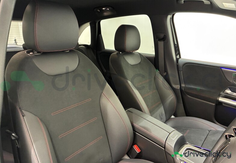 Mercedes B-class Black