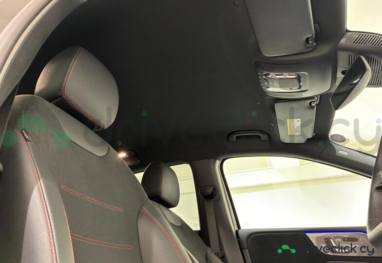 Mercedes B-class Black