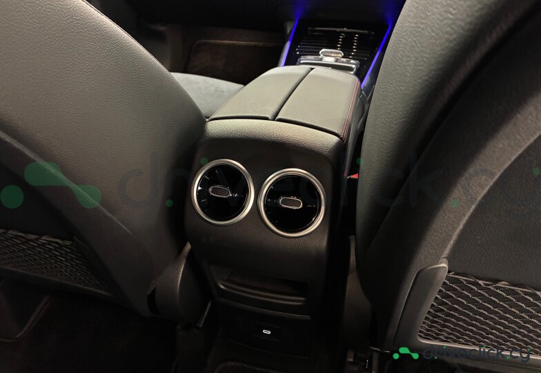 Mercedes B-class Black