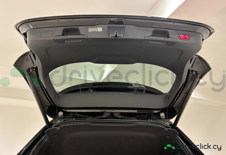 Mercedes B-class Black